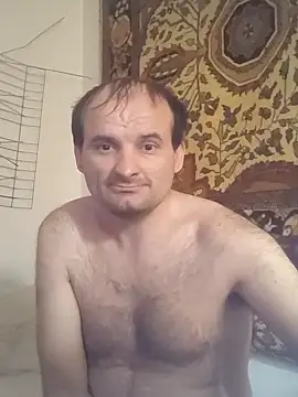 185322 online show from 10/18/25, 05:54