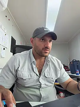 JonJ0 online show from 04/09/26, 08:14