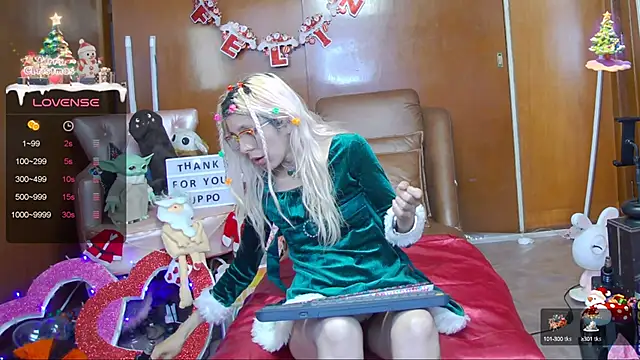 Skinygirl online show from 12/17/24, 10:11