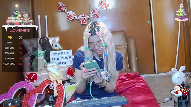 Skinygirl online show from 12/20/24, 11:16