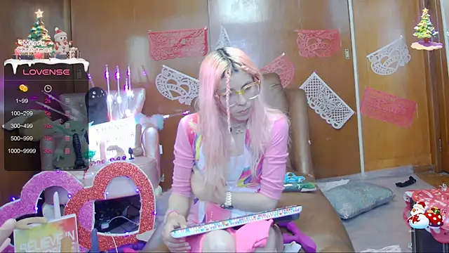 Skinygirl online show from 02/10/25, 10:30