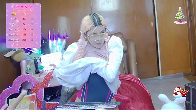 Skinygirl online show from 03/16/25, 12:01