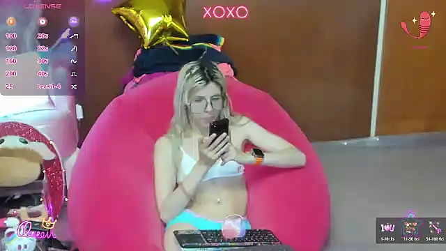 Skinygirl online show from 07/24/26, 01:47