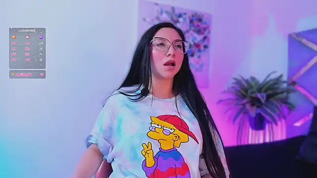 lucy neil online show from 12/21/25, 11:45