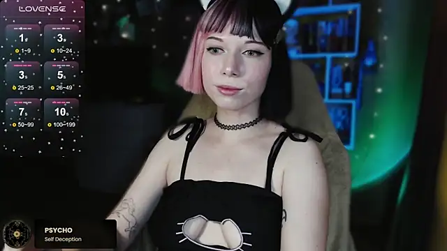 Snapshot of freya_sunny chatting on 12/21/24, 07:03 freya sunny online show from 12/21/24, 07:03