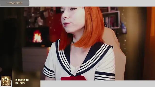 Snapshot of freya_sunny chatting on 02/23/25, 05:12 freya sunny online show from 02/23/25, 05:12