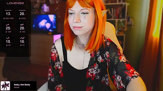 Snapshot of freya_sunny chatting on 09/26/25, 05:22 freya sunny online show from 09/26/25, 05:22