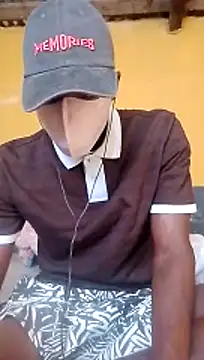 LULE37587001 online show from 02/22/26, 02:04