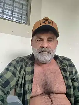 Snapshot of Peludo173317 chatting on 07/08/26, 06:34 Peludo173317 online show from 07/08/26, 06:34