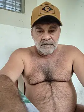 Snapshot of Peludo173317 chatting on 07/23/26, 06:39 Peludo173317 online show from 07/23/26, 06:39