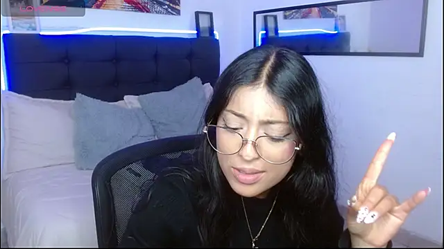 vaness weet online show from 11/26/25, 07:37