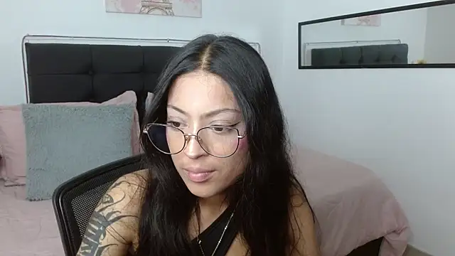 vaness weet online show from 03/20/26, 10:14