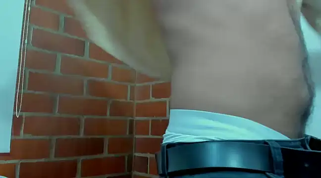 tuyo1995 online show from 12/02/24, 09:17