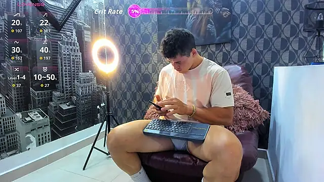 Leonsmoron online show from 12/21/25, 02:08