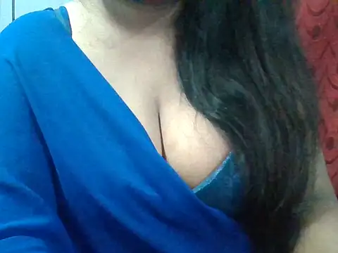 Snapshot of Roopshikha39 chatting on 12/27/24, 10:26 Roopshikha39 online show from 12/27/24, 10:26