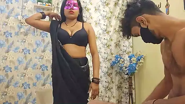 Snapshot of Queen_Anushka69 chatting on 02/12/25, 06:09 Queen Anushka69 online show from 02/12/25, 06:09