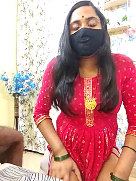 Snapshot of Queen_Anushka69 chatting on 02/17/25, 06:04 Queen Anushka69 online show from 02/17/25, 06:04