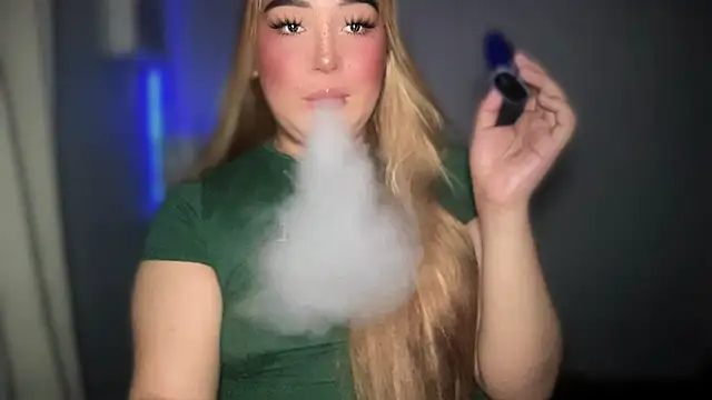 Snapshot of MissCataleyaxxx chatting on 09/09/25, 03:17 MissCataleyaxxx online show from 09/09/25, 03:17