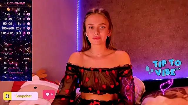 Snapshot of madina_taher chatting on 12/21/24, 10:19 madina taher online show from 12/21/24, 10:19