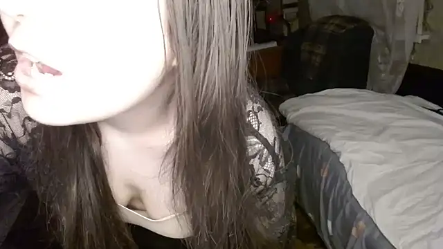 Var Kiss online show from 01/29/25, 04:30