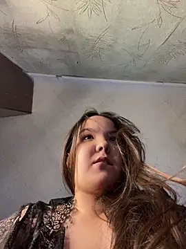 Var Kiss online show from 10/18/25, 09:21