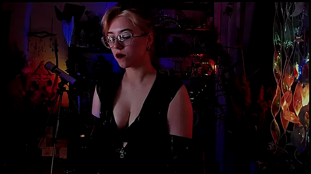 Scarlett Wanner online show from 12/04/24, 08:18