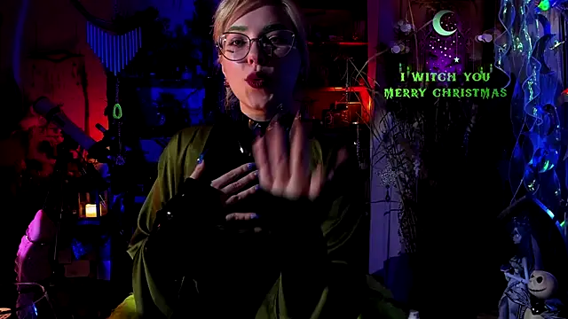 Scarlett Wanner online show from 12/28/24, 07:43