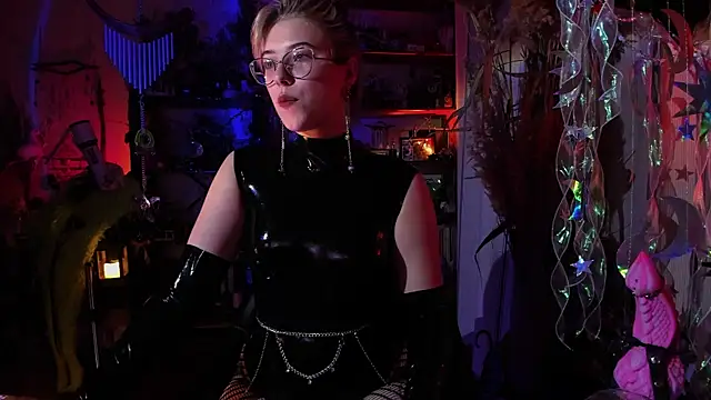 Scarlett Wanner online show from 01/10/25, 08:15