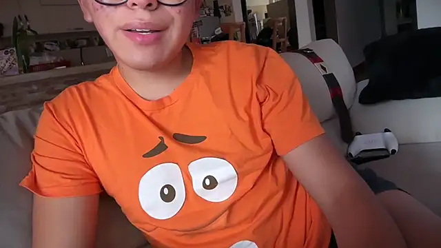 sweetxnico online show from 11/18/25, 03:05