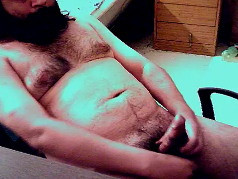 aksxi1 online show from 02/18/26, 03:19