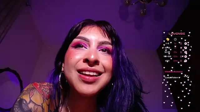 Cinamoonn online show from 03/18/25, 10:48