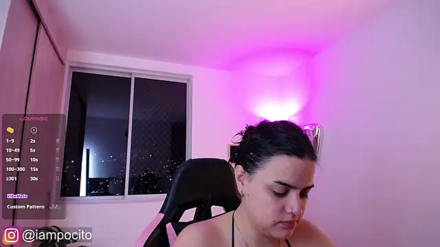 Snapshot of pocitox chatting on 01/22/25, 02:15 pocitox online show from 01/22/25, 02:15