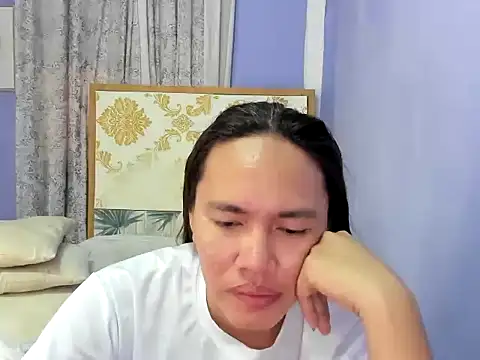 lady kim boner online show from 10/15/25, 06:46