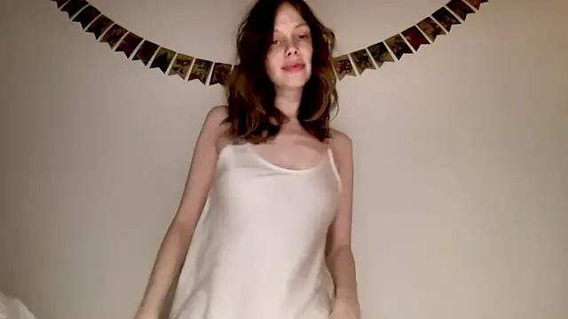 Nikki Mimimi online show from 12/25/24, 01:09