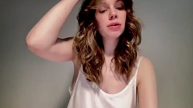 Nikki Mimimi online show from 03/06/25, 10:09