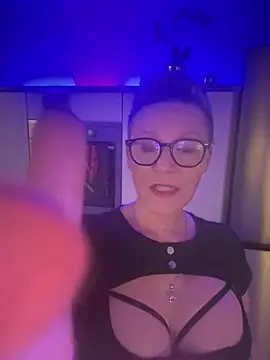 German Milf online show from 02/10/25, 06:13