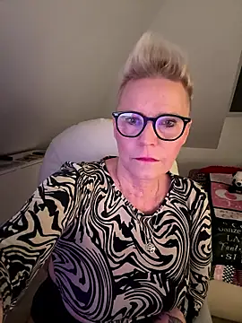 German Milf online show from 01/08/26, 02:19