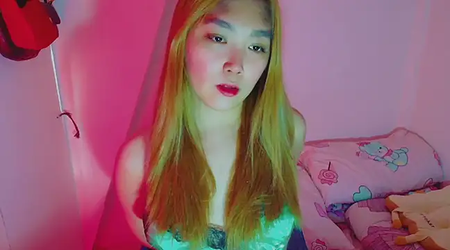 TR4NSCUTI3 online show from 01/06/25, 11:31