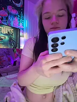 Cutiepiespanks online show from 04/29/26, 02:04