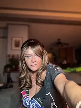 cowgirlc online show from 04/29/26, 02:26