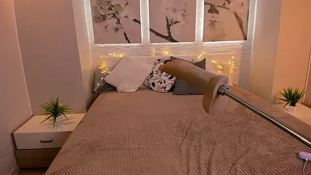 Betty June online show from 01/16/25, 12:12