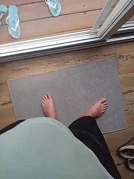 Snapshot of Mark_Dad chatting on 04/11/26, 10:52 Mark Dad online show from 04/11/26, 10:52