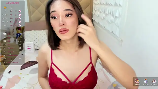 TsHeartXxx online show from 10/23/25, 05:40