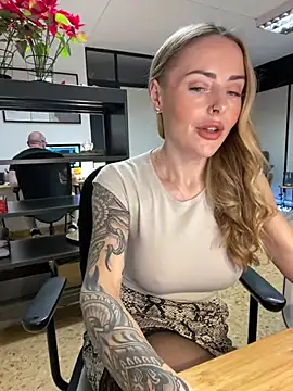 EmaSalis online show from 01/03/25, 11:57