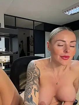 EmaSalis online show from 02/23/25, 02:57