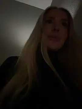 EmaSalis online show from 11/16/25, 07:30