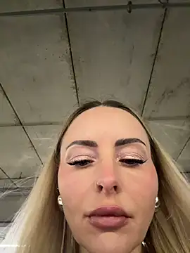 EmaSalis online show from 02/17/26, 09:50