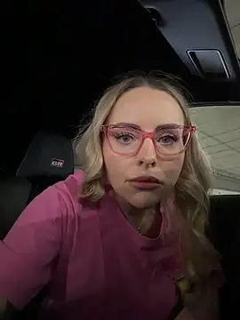 EmaSalis online show from 02/18/26, 10:00