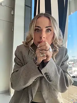 EmaSalis online show from 03/09/26, 10:30