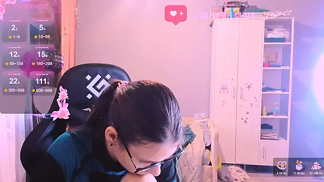 MollyLollipop online show from 11/01/25, 02:13